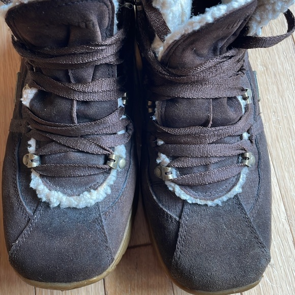 Women’s boots - Picture 7 of 8